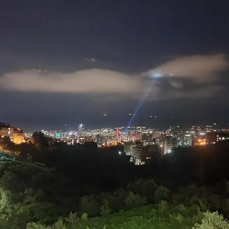 Stylish Two Bedroom House With Private Pool 빌라 티라나