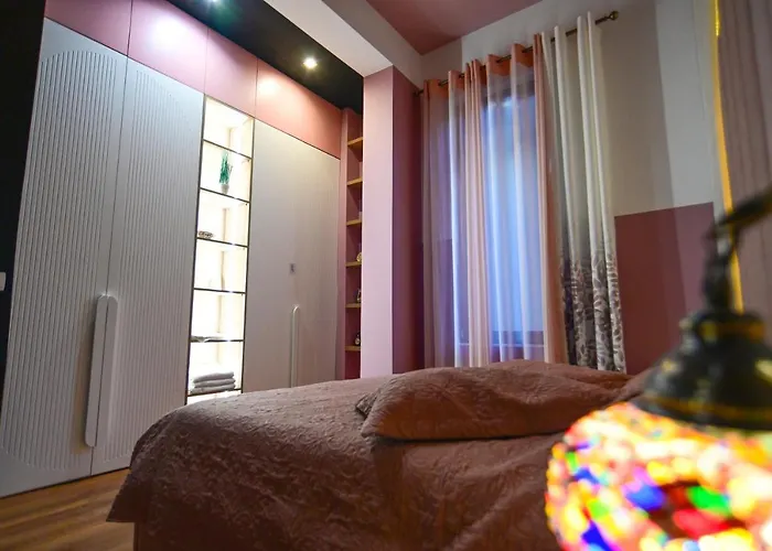 Villa Stylish Two Bedroom House With Private Pool *